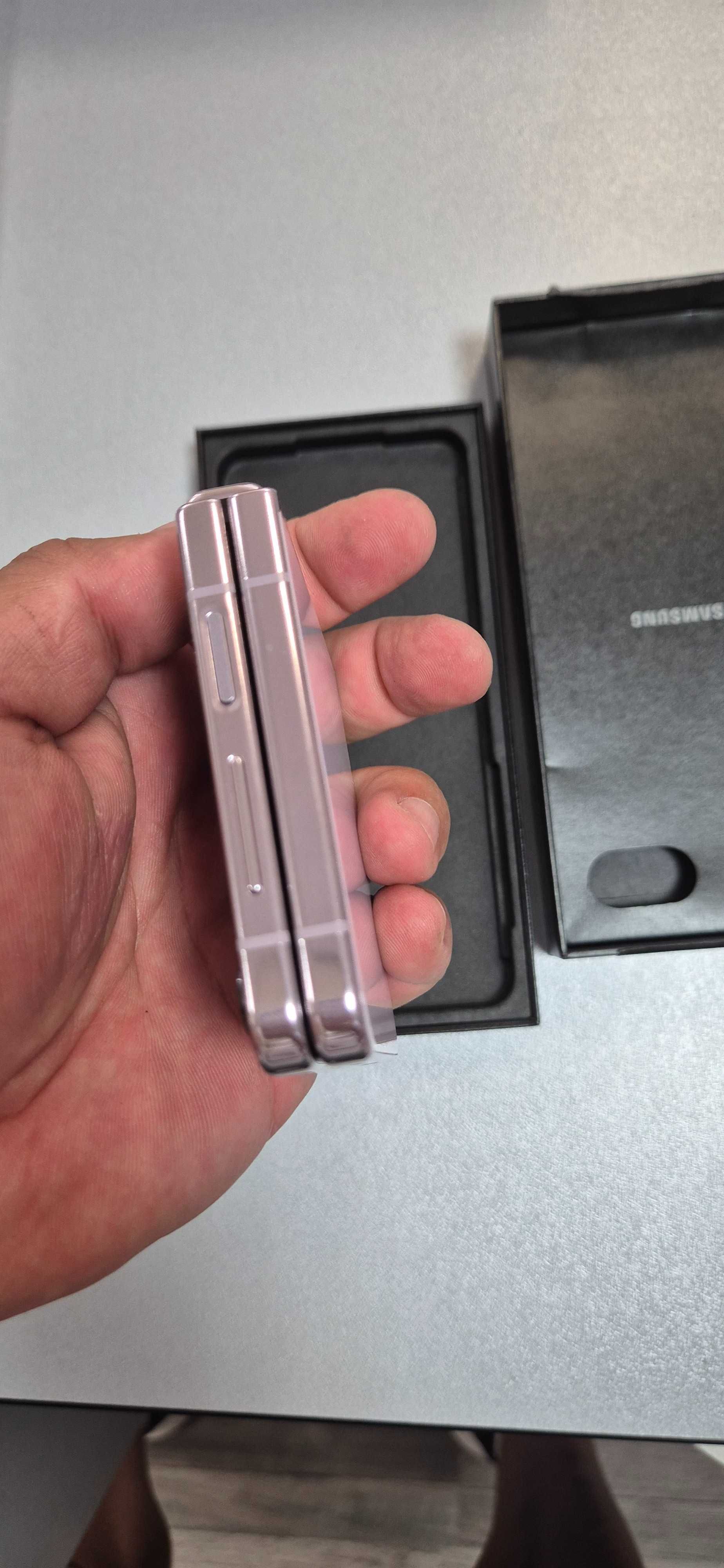 Samsung Z Flip-5