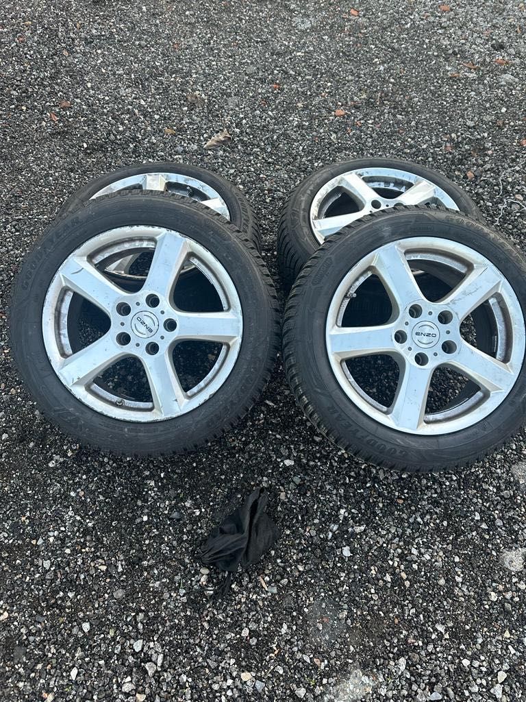 Гуми с джанти ENZO 16” Мини купър