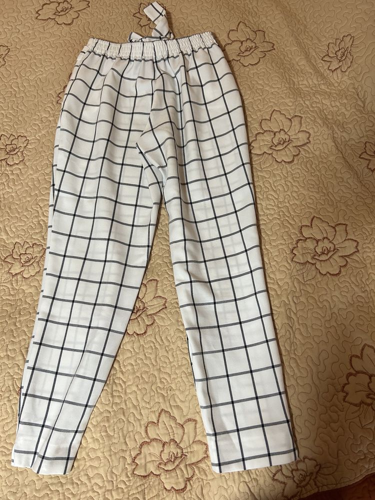 Pantaloni comozi de vara mărimea s