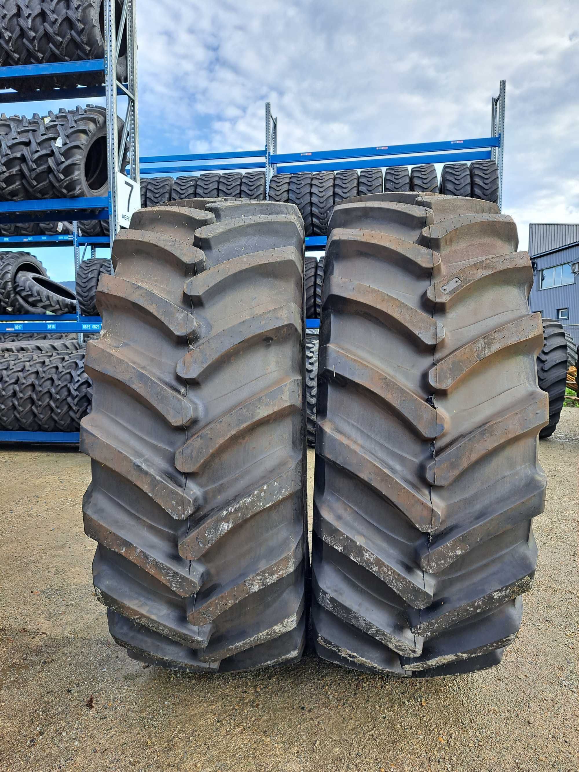 Cauciucuri noi 650/65R42 marca GALAXY anvelope radiale pentru TRACTOR