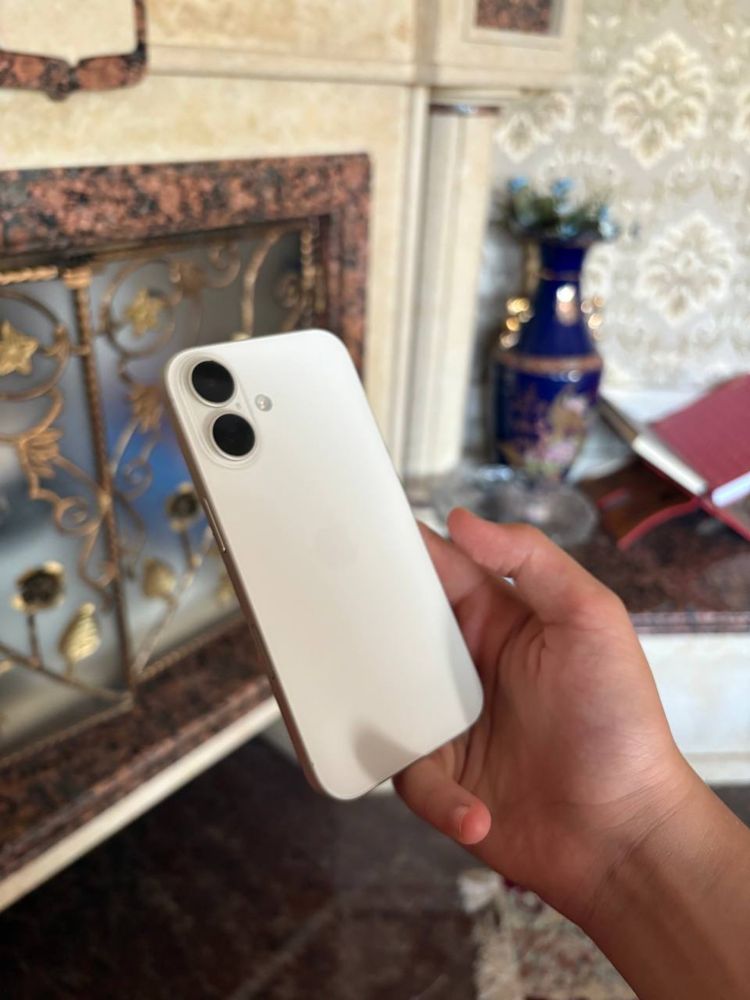 Продается iPhone 16
