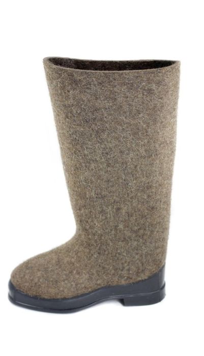 Продам валенки новые.