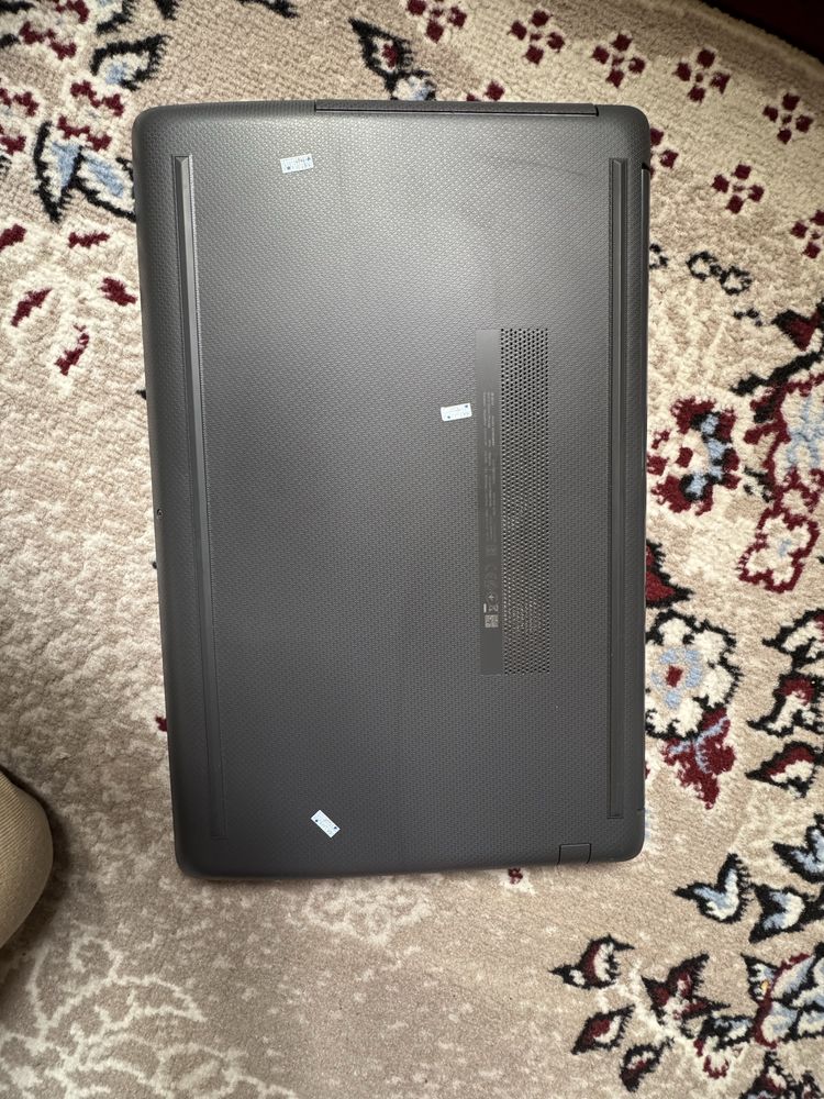 Hp noutbuk sotiladi