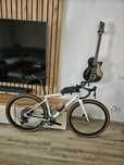 Bicicleta Gravel Specialized Diverge carbon din 2023 roti carbon