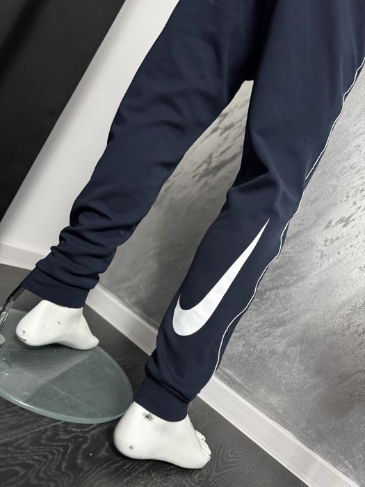 Pantaloni Nike Nike