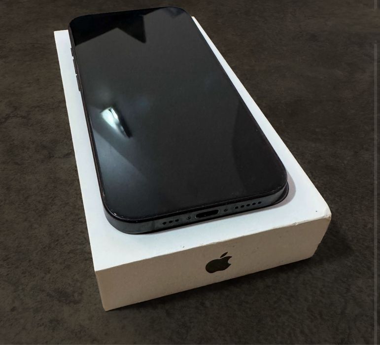 Iphone 15 Pro -128 GB  87% Black Titanium Emag
