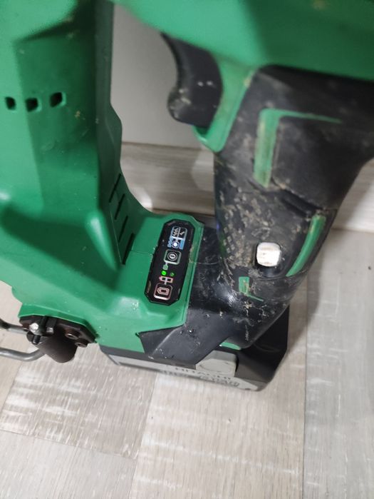 Pistol cuie DeWalt DCN 680 Hikoki NT 1865 DM Brushless