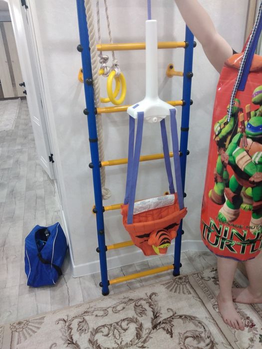 Продам прыгунки в отличном состоянии