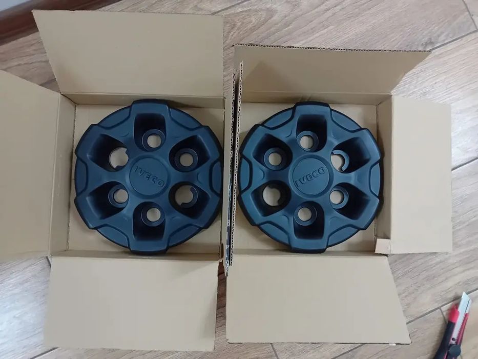 Capac roata PIULITA PREZON  iveco daily roata simpla NOU ORIGINAL