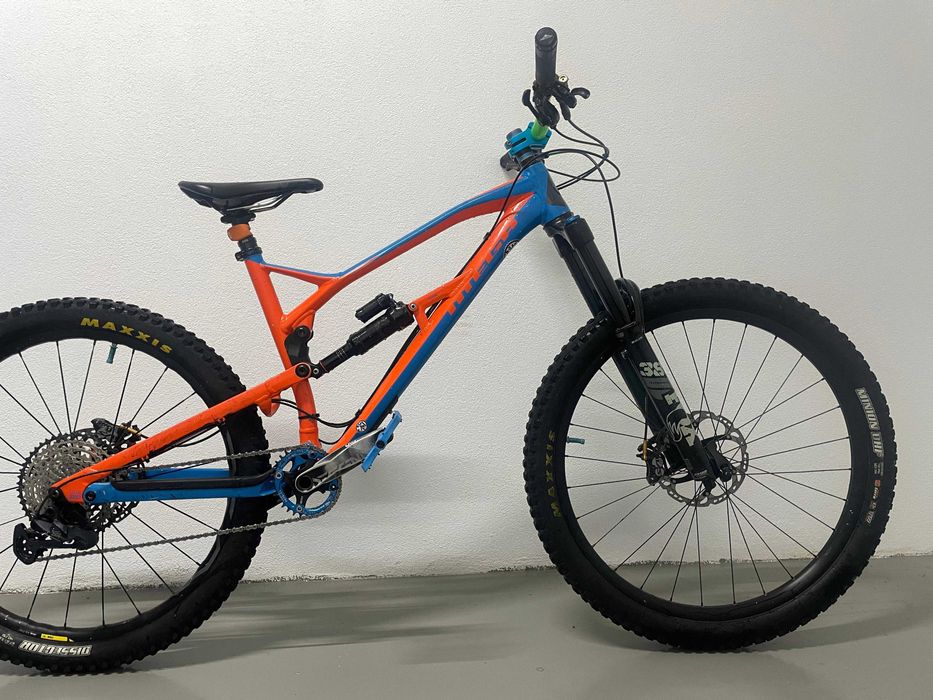 NukeProof Mega 275 Pro 2018 Mullet sau doar cadrul la 3500lei