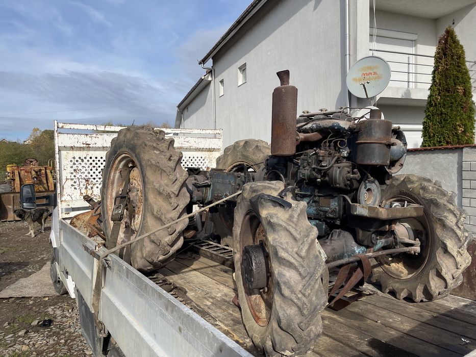Dezmembrez Lamborghini 2 RDT tractor piese