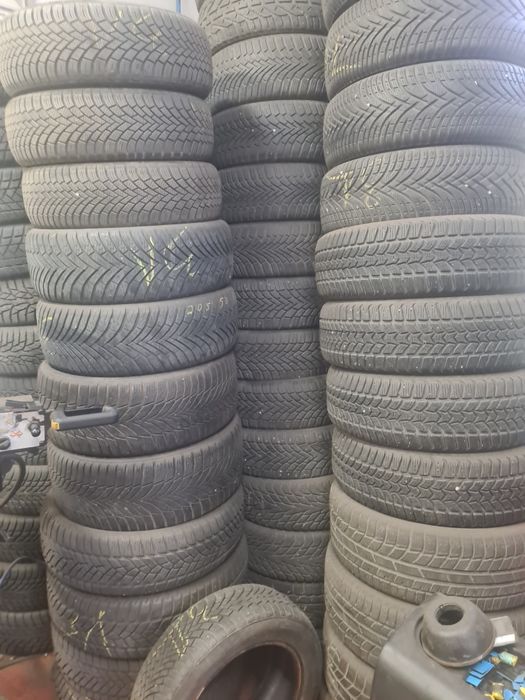 Продавам джанти и гуми много модели и много размери.