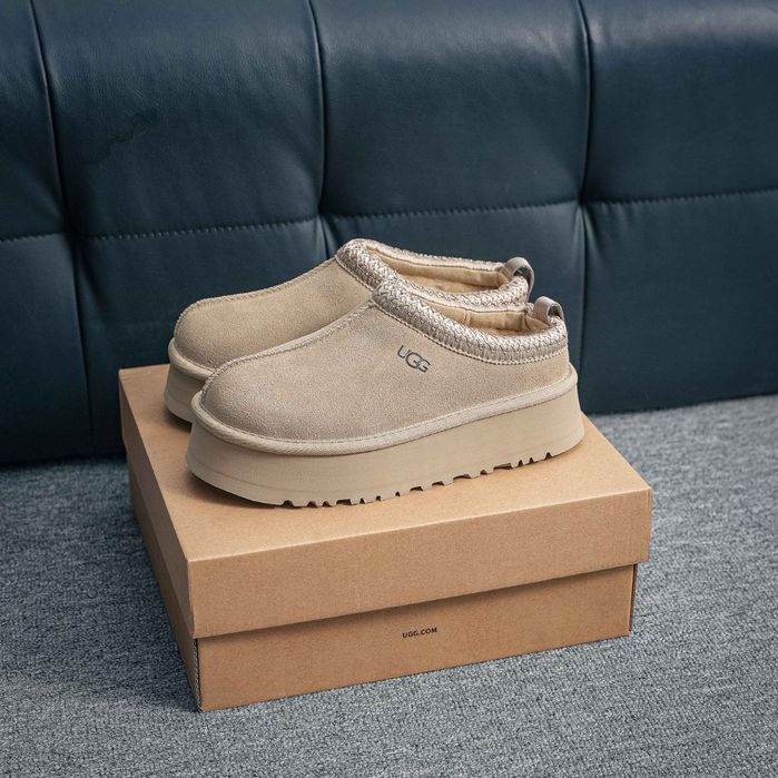 UGG Tazz Creme Dama
