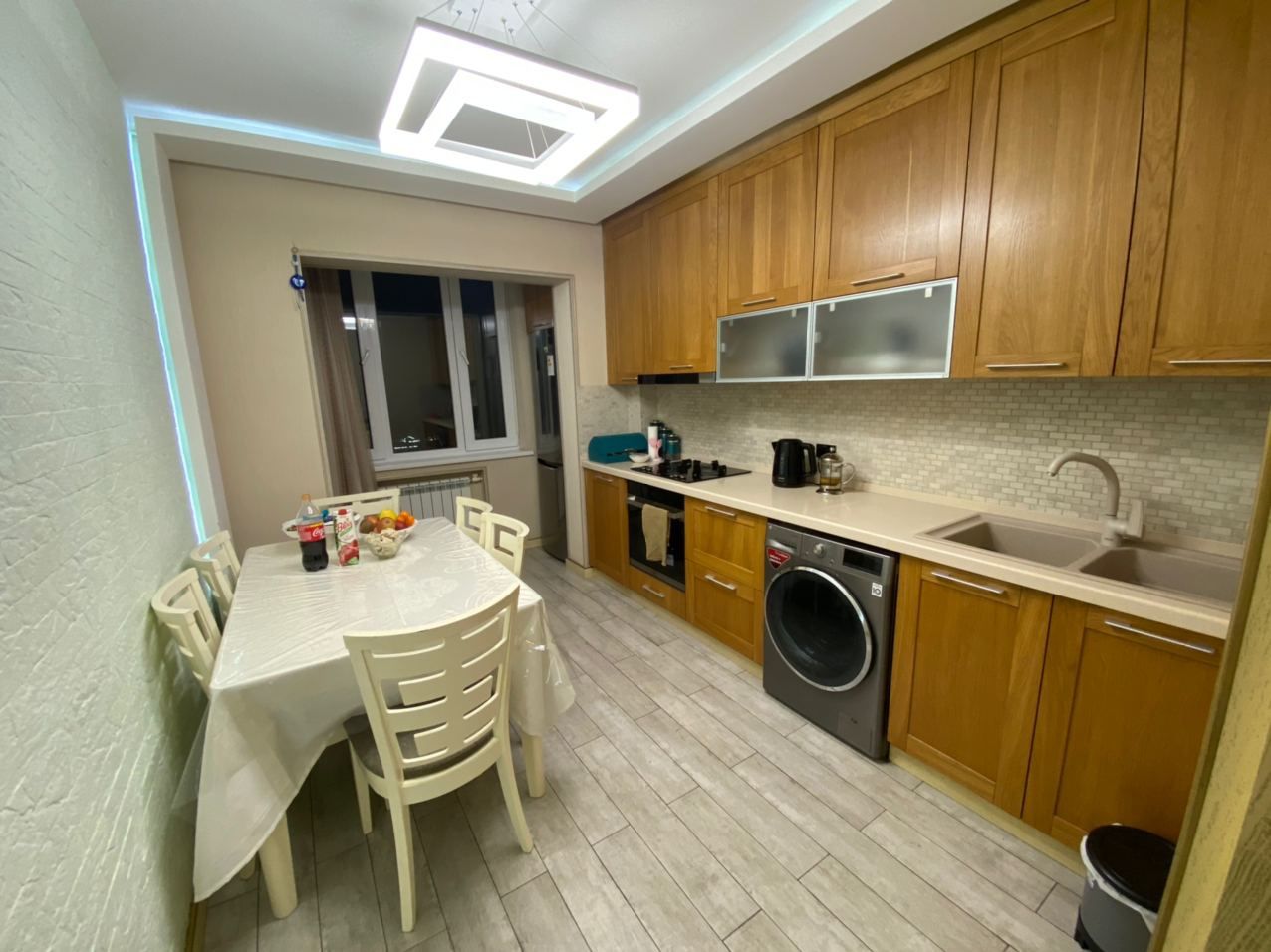 Метро Хамза, Новза 4/5/9. Срочно продается квартира