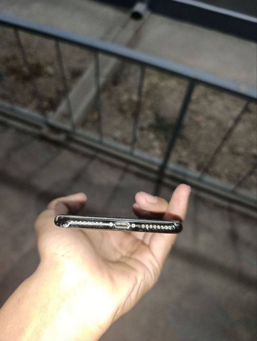 iPhone 7+plyus  ideal kelishamiz