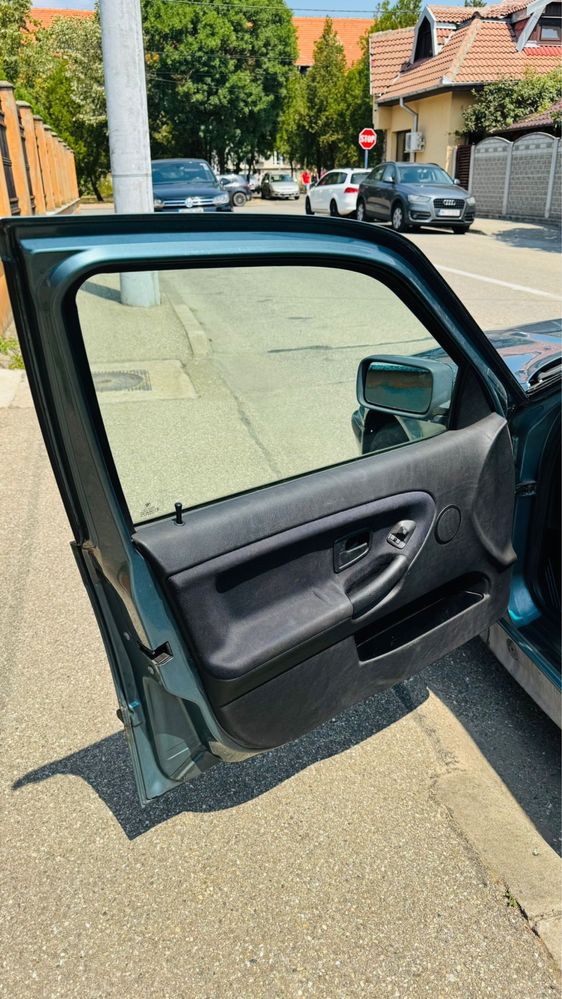 Vand BMW E36 2.0i