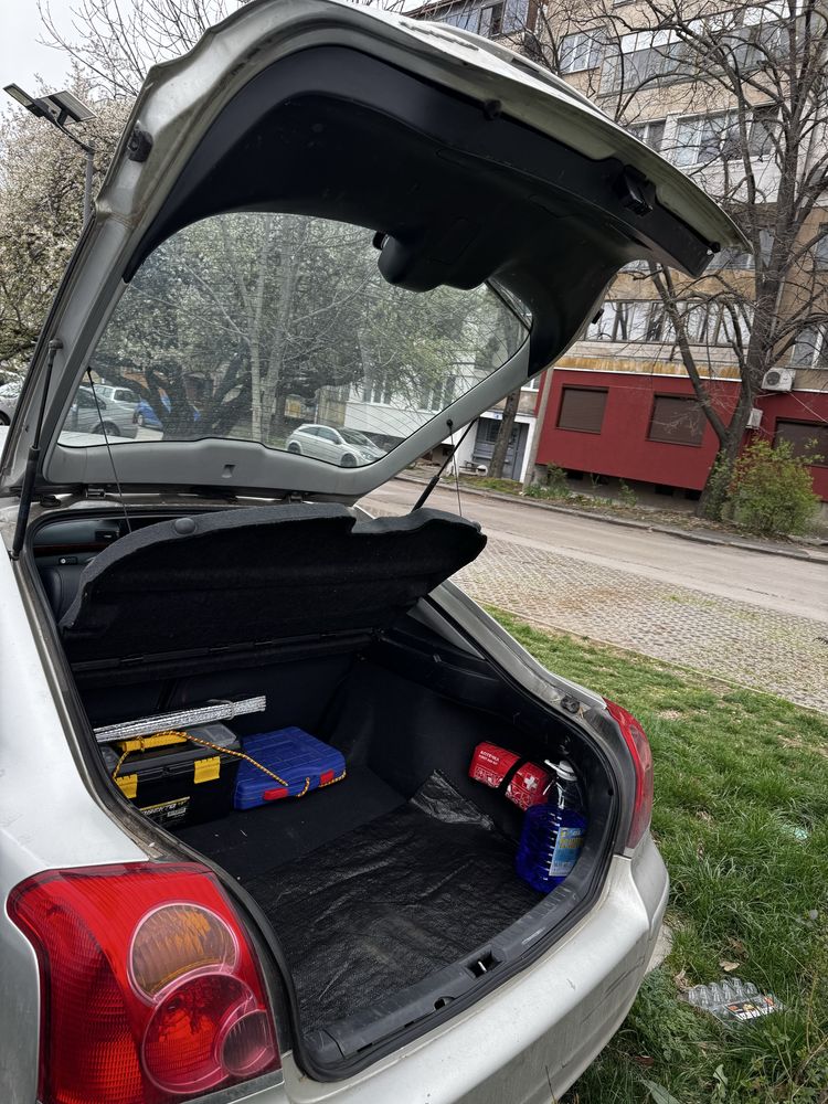 Toyota Avensis 2.0