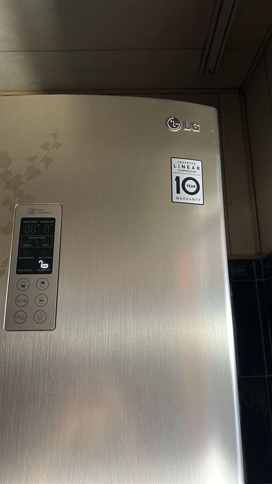 Холодильник элджи в хорошем состоянии