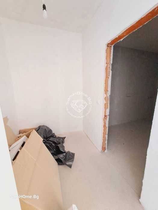 Продава се Тристаен апартамент в Варна, Бриз - 163 кв.м за 2100 €/кв.м - Снимка #4