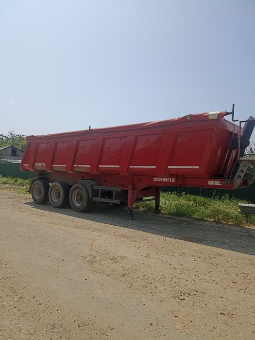 Vând semi-remorca Schmitz 2006 Galați