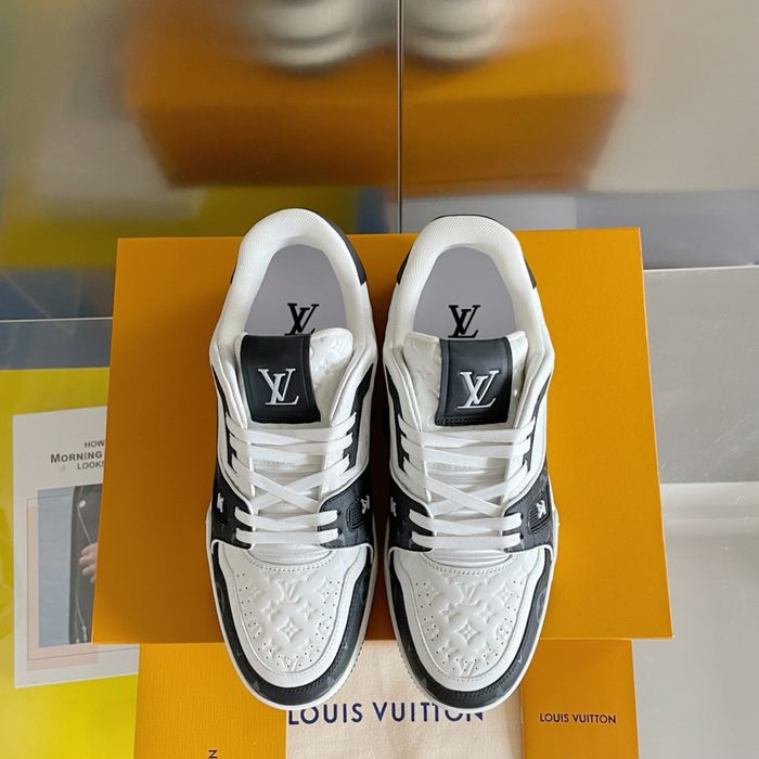 Adidasi Louis Vuitton Calitate Premium