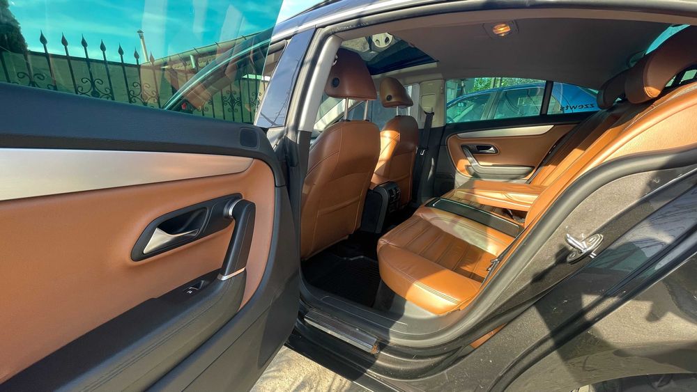Volkswagen Passat CC 2010