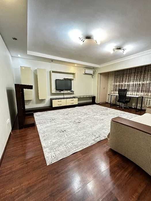 R1 Сдаётся квартира 2/2/5 ор-р ТРЦ NEXT