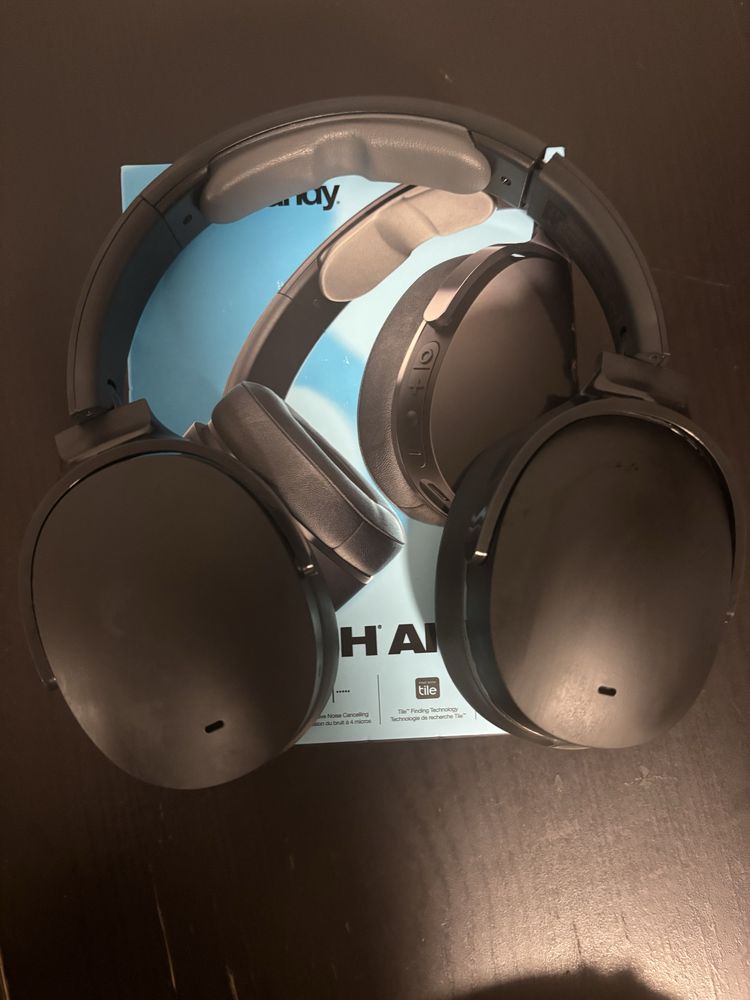 Casti skullcandy 250 lei