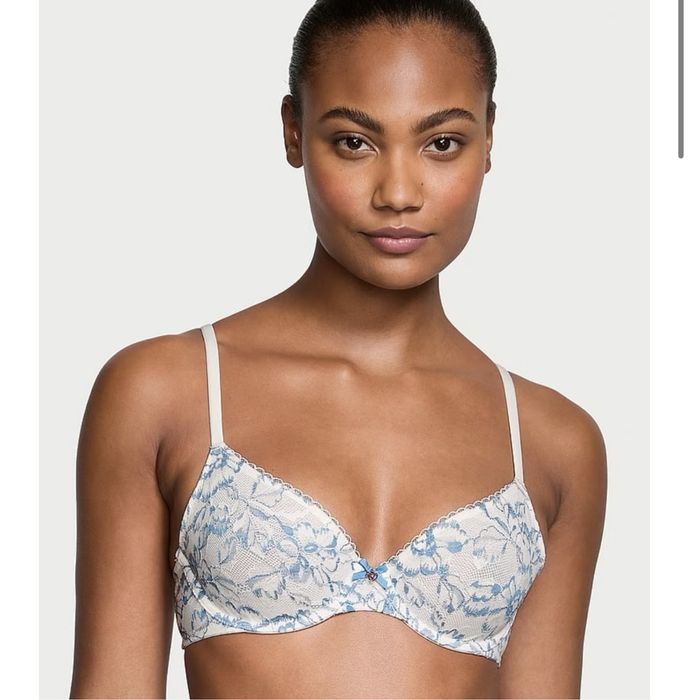 Sutiene Victoria Secret 38DD