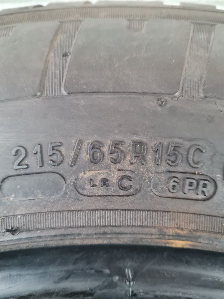Летни гуми за Бус 4 броя MICHELIN Agilis5 215 65 R15C