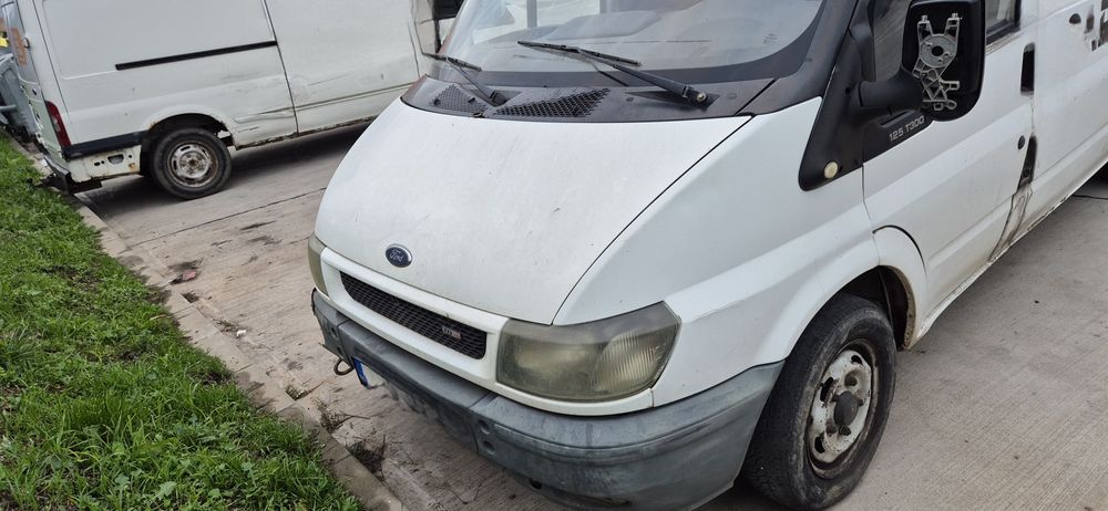 Vand Ford Tranzit 1 Buc motor 2.0 si 1 Buc motor 2.4