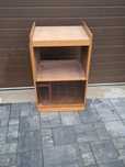 Rack pentru sistem audio.