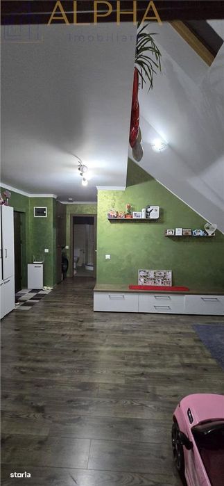 Apartament spatios de vanzare – Bistrita, Str. Salcamilor