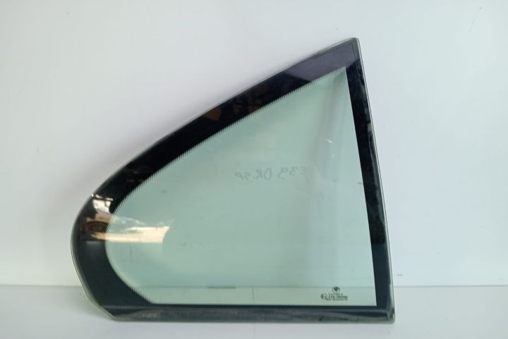 Geam dreapta spate BMW Seria 5 E39 (facelift) seria