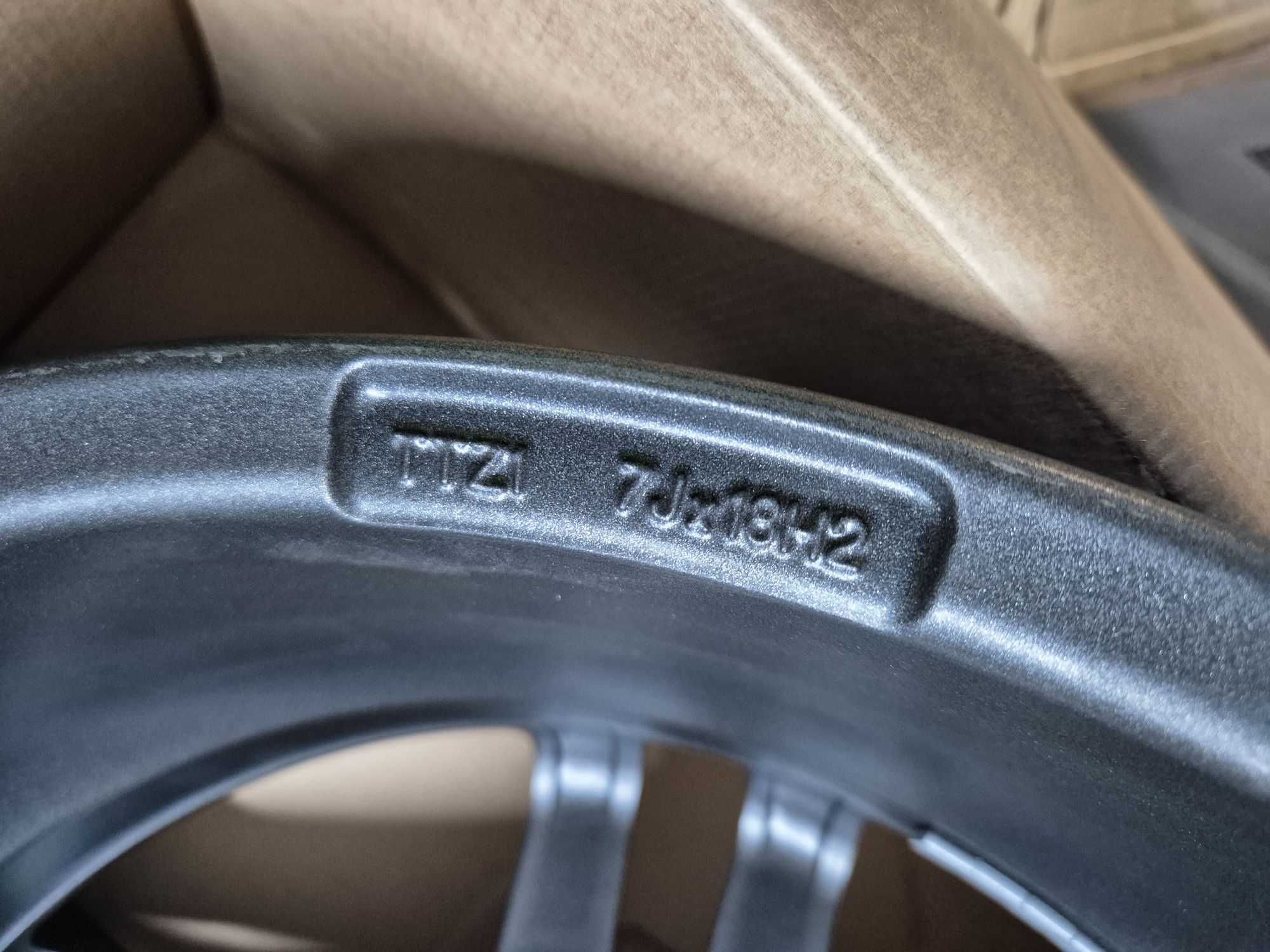 Джанти Dezent 18 цола , 5х112,  7j , et43 Vw , Audi  , Seat  Skoda