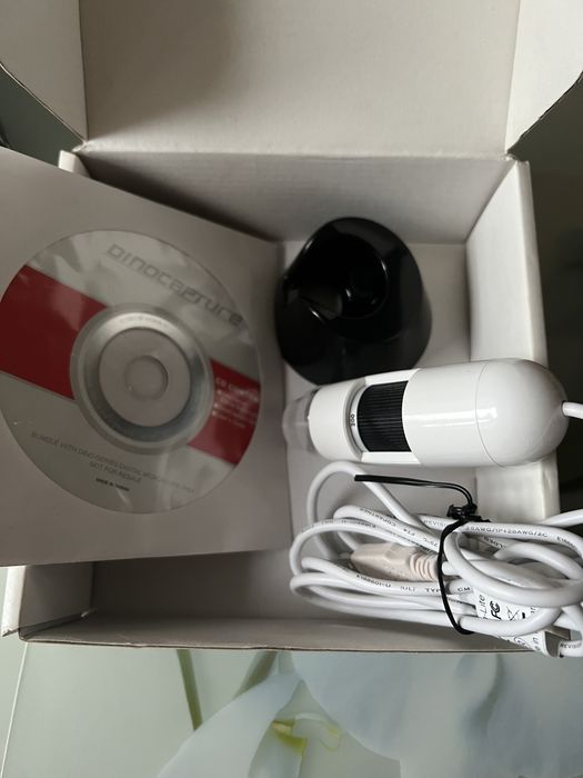 Dino lite digital microscope