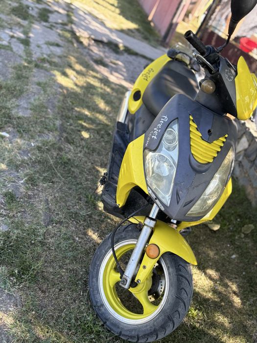 vand scuter 49cc