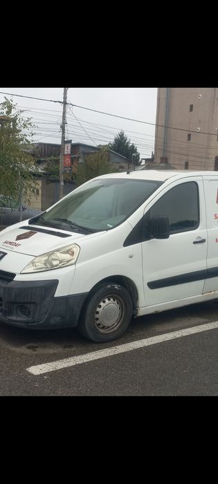 Vind peugeot expert anul 2008