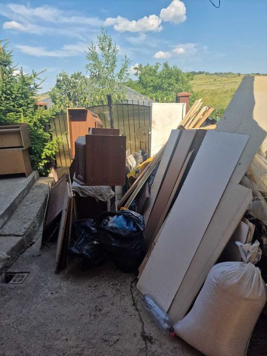 Curatenie apartamente ,curatenie garaje ,ridicam moloz si gunoi