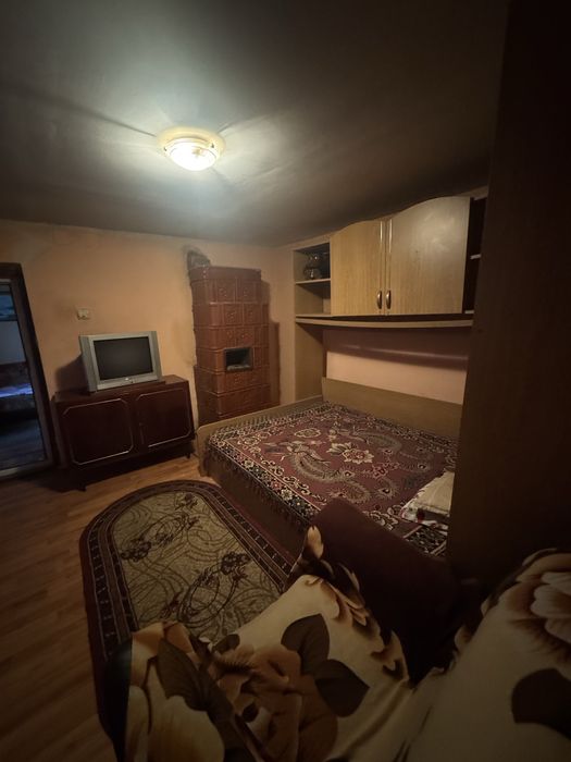 Casa cu teren comuna Calopar pret valabil 2 zile fix