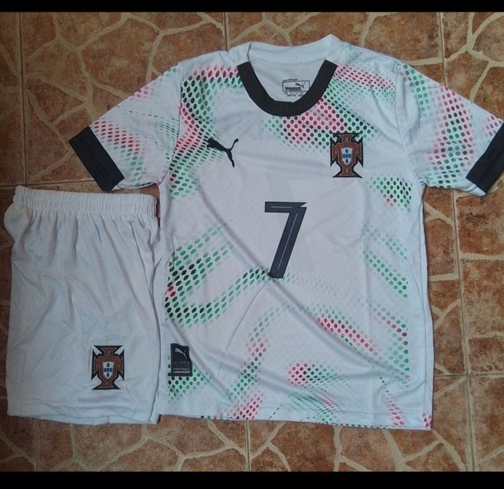 CR7 детско юношески футболни екипи Португалия НОВО сезон 2025-26 годин