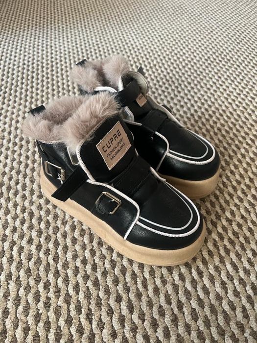 Новые зимнии ботинки размер 36-36,5