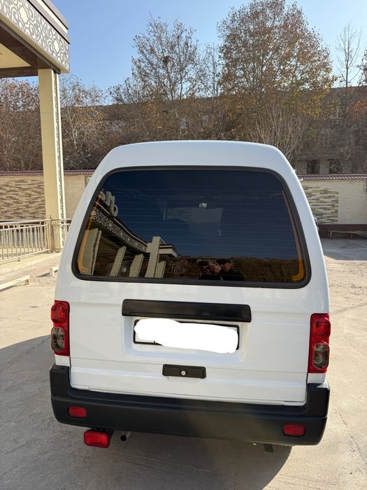 Damas 2023 rangi oq ideal xolatda