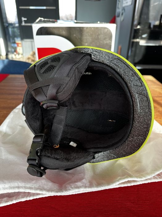 Ски/сноуборд каска STUF 52-54