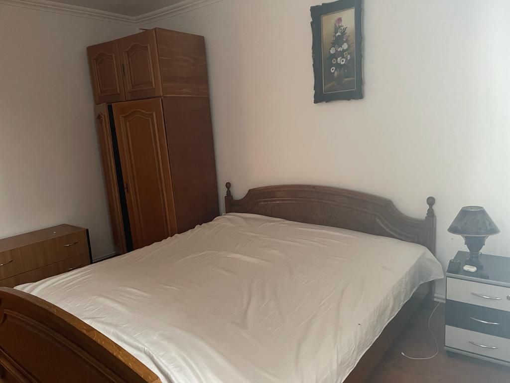 Cazare in regim hotelier,apartamente 1.2.3 camere,case, vile