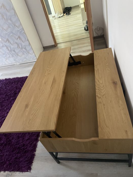 Vand masuta de cafea noua,cumparata de la magazin Jisk