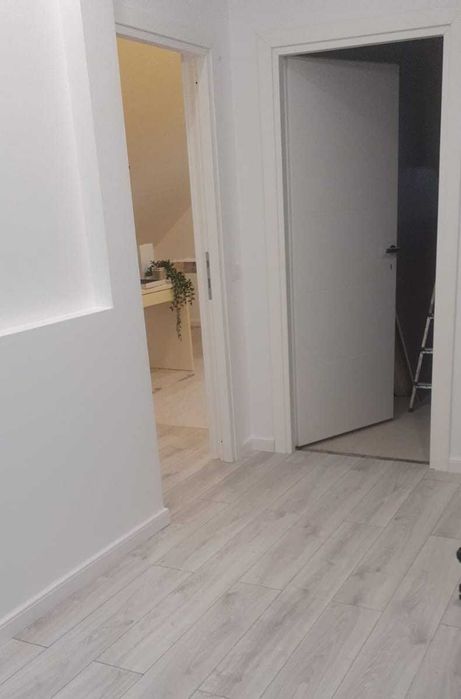 Servicii de intervenție rapidă.
Reparații și lucrări în locuința ta.