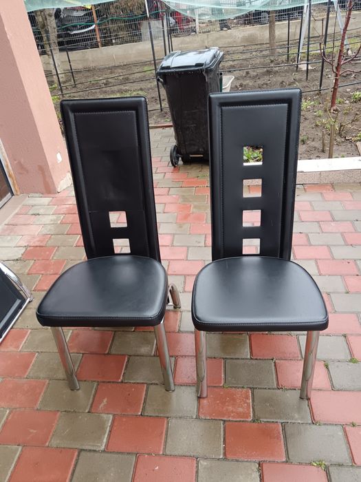 Masa extensibila și 6 scaunee living ara