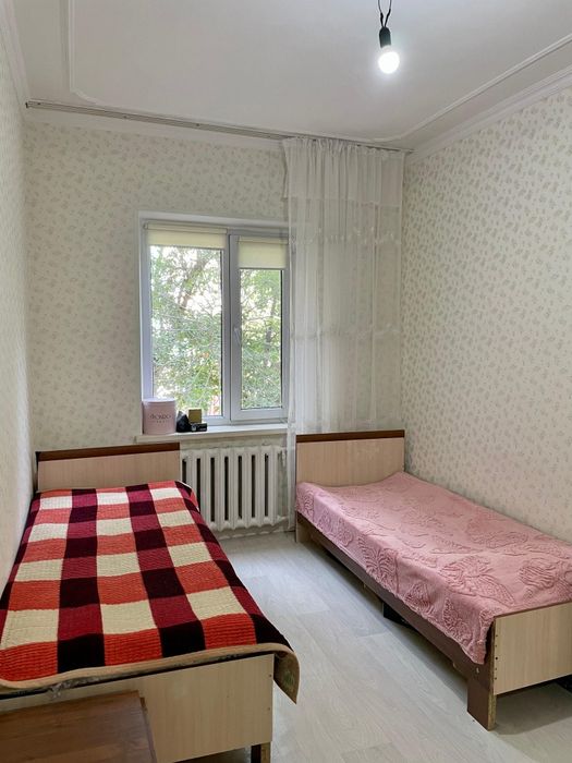 Продается спальная гарнитура