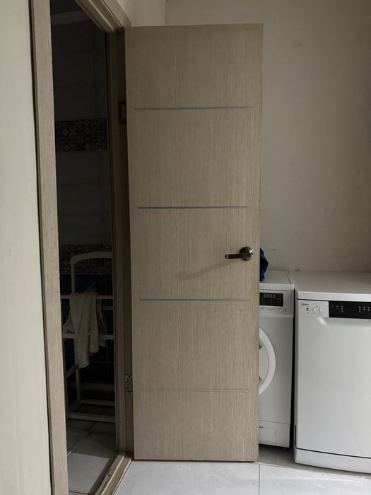 Срочно продам межкомнатные двери